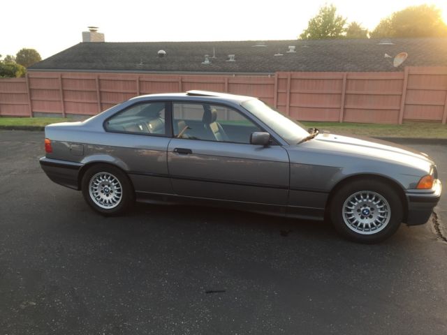 1992 BMW 3-Series IS - photo 7
