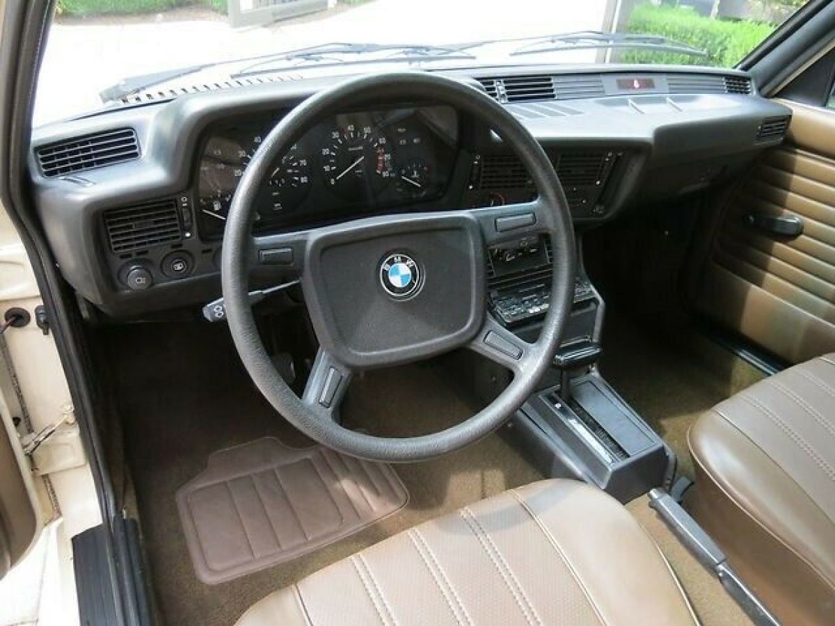 1983 BMW 3-Series 2s - photo 5