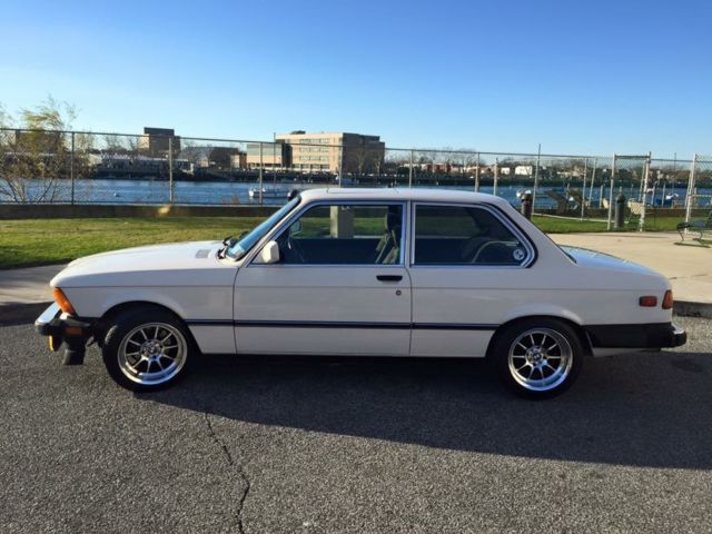 1983 BMW 3-Series iS - photo 5