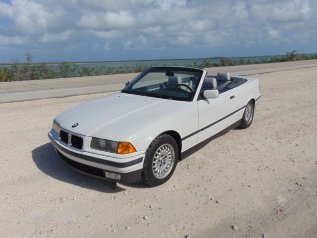 BMW 325ci white convertible from 1994 - only 125.780 miles 1994 BMW 3-Series