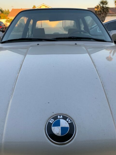 1990 BMW 3-Series 325i - photo 6