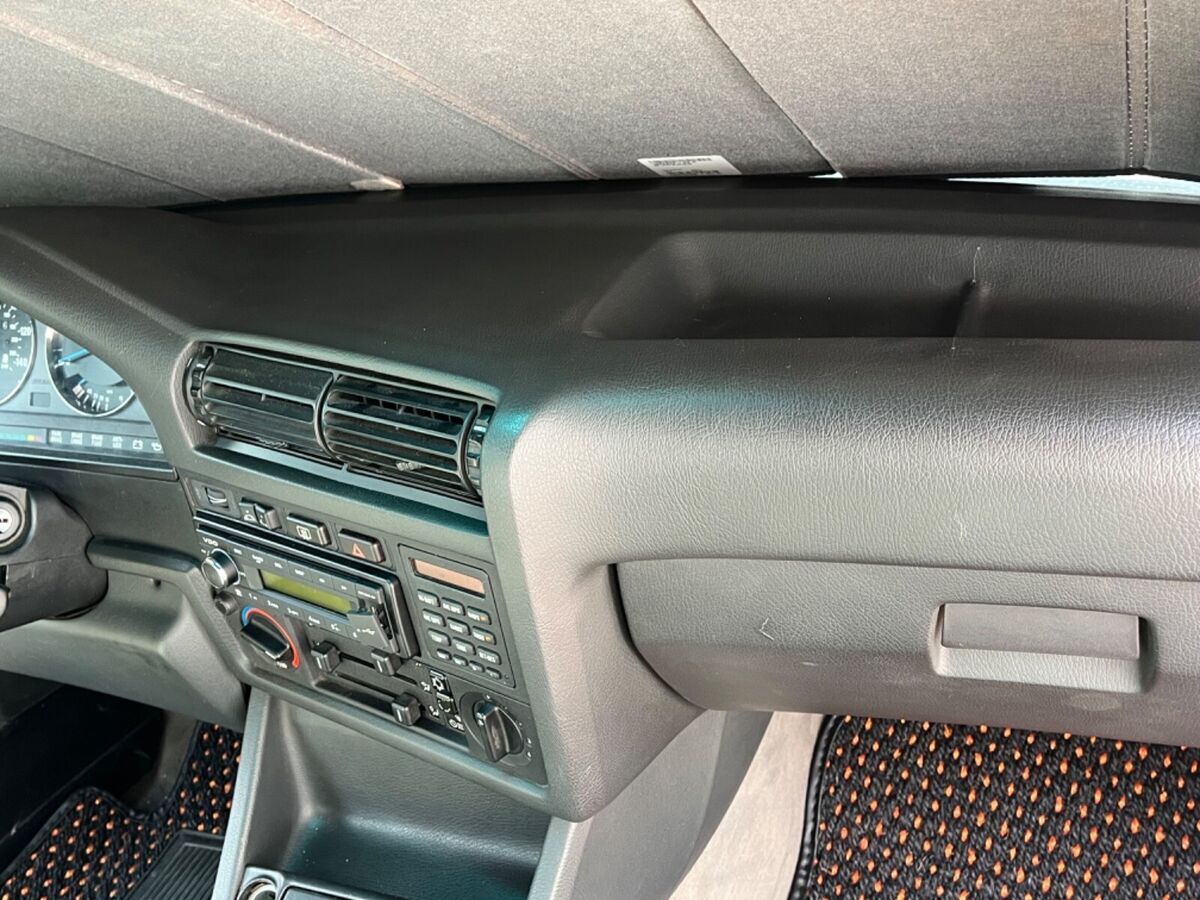 1992 BMW 3-Series - photo 12