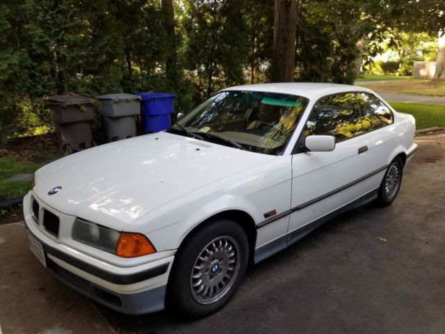 1994 BMW 3-Series is - photo 2