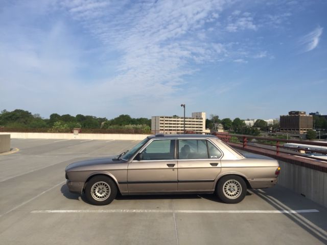 BMW: 5-series 528e 1988 (E28) 1988 BMW 5-Series 528e