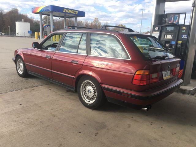 BMW 525i touring E34 with S52 engine and manual transmission swap 1992 BMW 5-Series