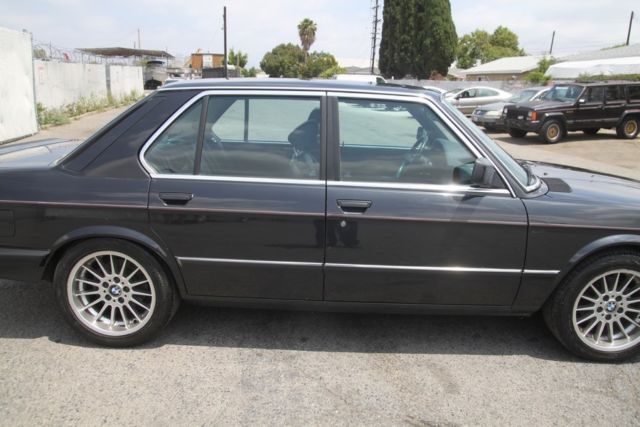 1987 BMW 5-Series iS - photo 3