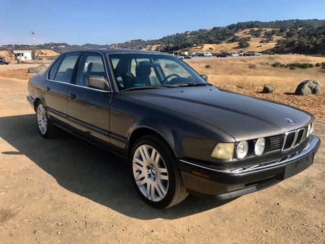 1990 BMW 7-Series 735i - photo 4
