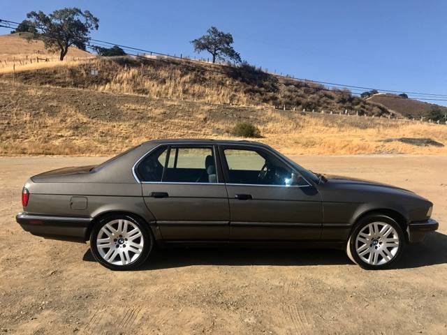 1990 BMW 7-Series 735i - photo 7