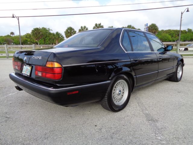 1992 BMW 7-Series - photo 5