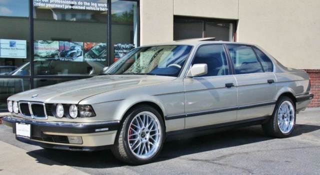 1990 BMW 7-Series 750il - photo 6