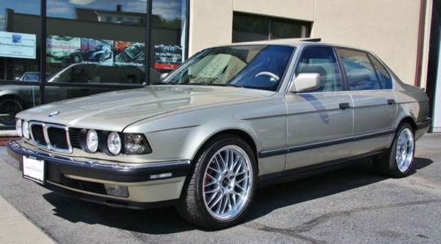 1990 BMW 7-Series 750il - photo 10