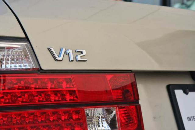 1990 BMW 7-Series 750il - photo 3