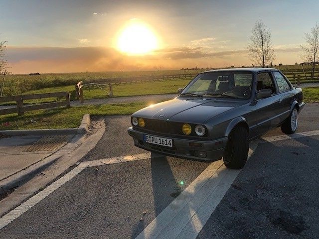 1990 BMW 3-Series