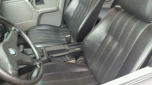 1989 BMW 3-Series - photo 2