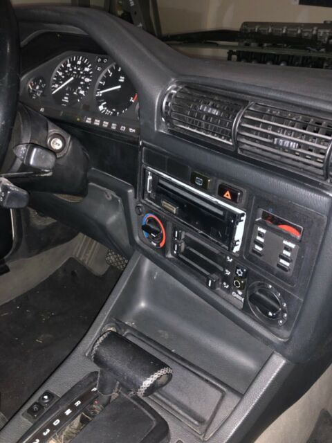 1991 BMW 3-Series 325ix - photo 9