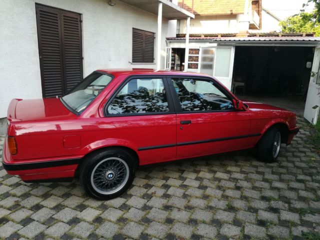 BMW e30 coupe 316i 1989 BMW 3-Series