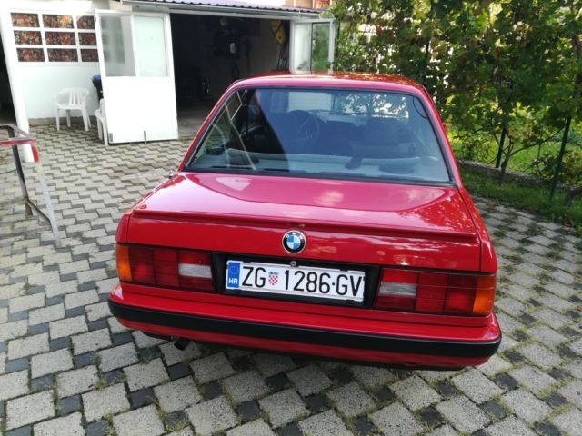 1989 BMW 3-Series - photo 7