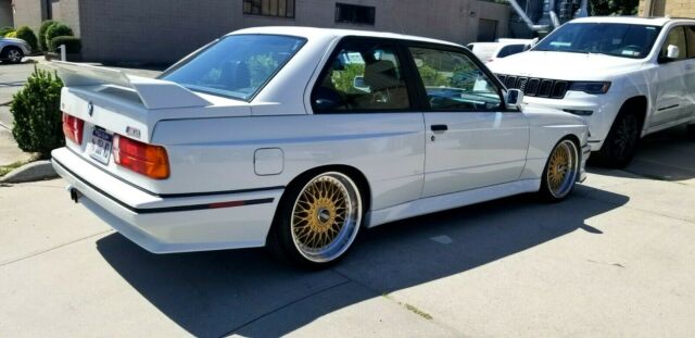 1989 BMW M3 - photo 11