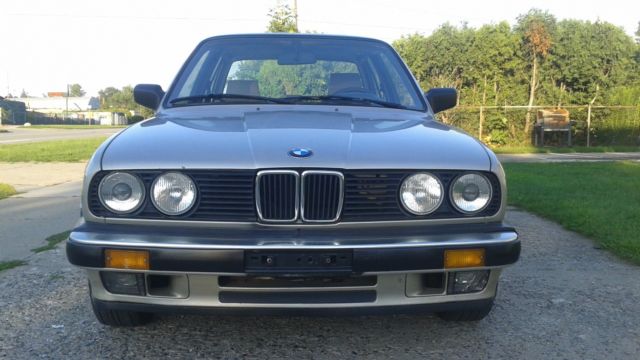 BMW E30 Manual Sedan, Original Owner, Title, Import Papers, Low Miles, Cold Air 1988 BMW 3-Series 4 Door Sedan