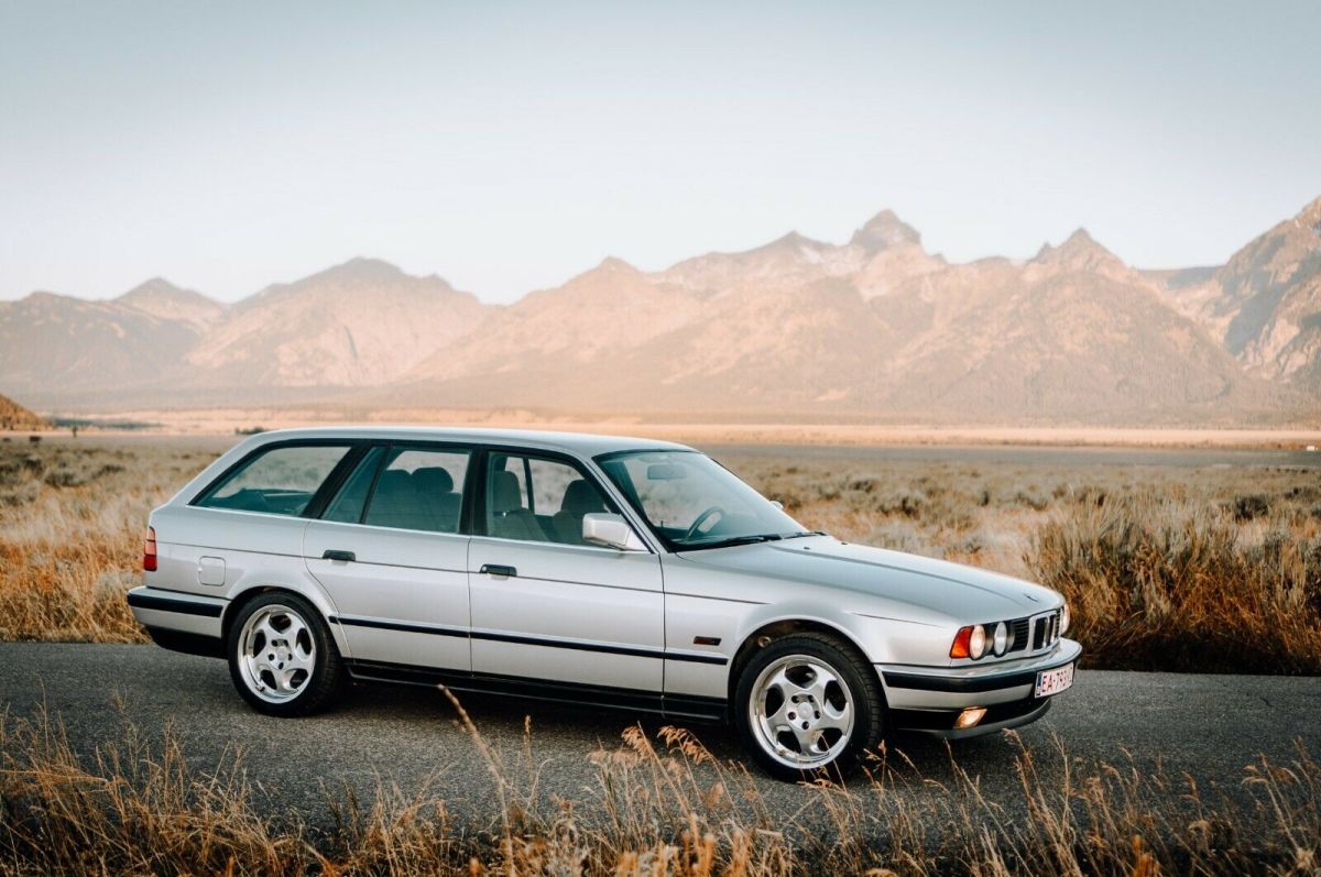 BMW E34 525TDS Touring Manual Euro 1992 BMW 5-Series