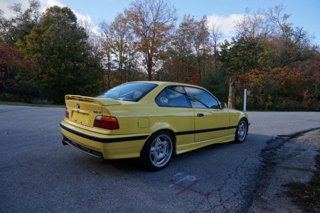 1994 BMW M3 - photo 5