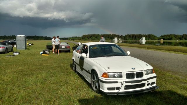 BMW e36 M3 Fully Caged Track Car with spare parts 1993 BMW 3-Series M3