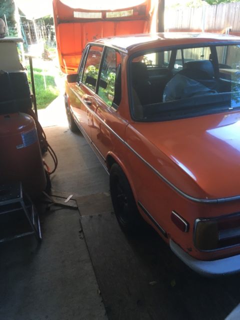 1974 BMW 2002 Matching #s block and body - photo 3