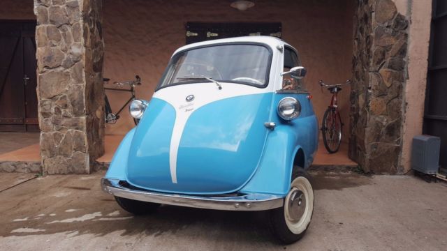 BMW Isetta - 1961 RESTORED *** WE ARE RESPONSIBLE FOR SHIPPING TO ANY PARENTS 1961 BMW Isetta