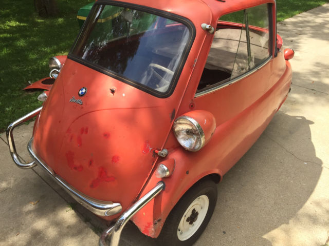 1957 BMW Isetta 300