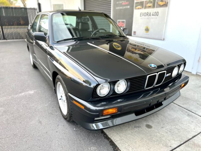 1990 BMW M3 - photo 2