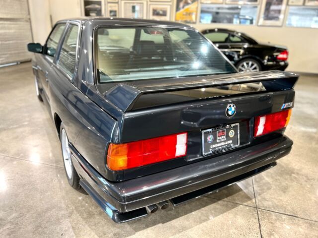 1990 BMW M3 - photo 7