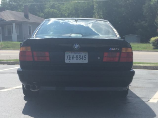 1991 BMW M5 - photo 5