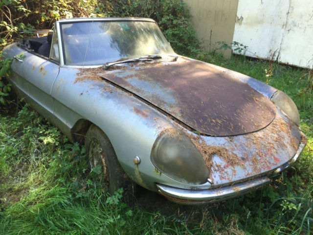 Boat Tail, Duetto, . 1969 Alfa Romeo Spider Duetto