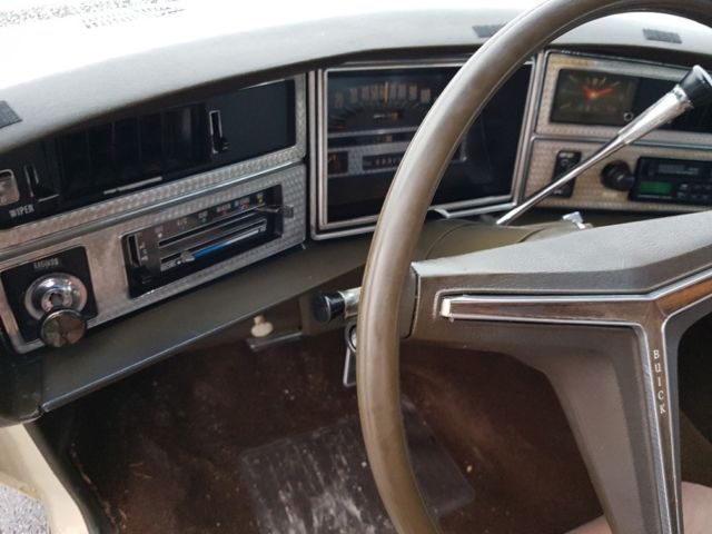 1972 Buick Riviera - photo 9
