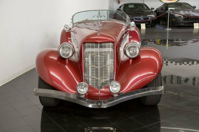 1936 Cord Boattail Speedster Replica - photo 4