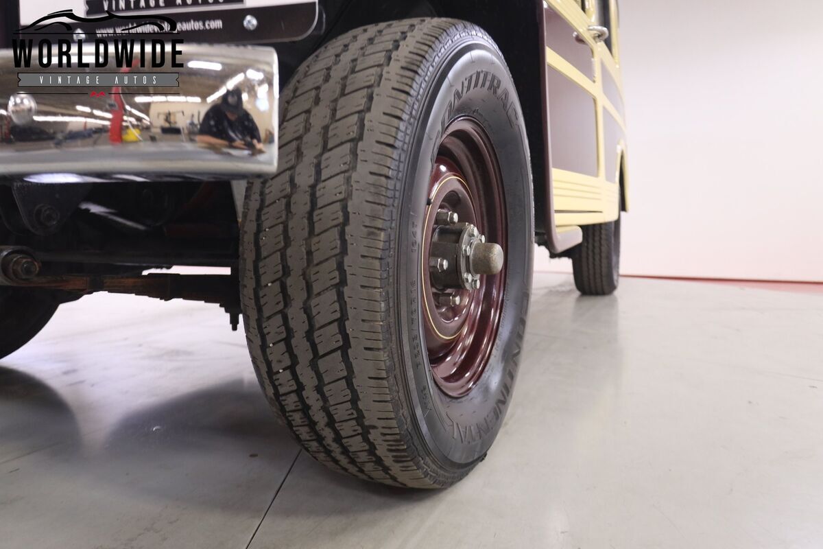 1949 Willys Wagon - photo 11