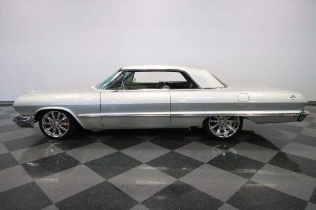 1963 Chevrolet Impala Restomod - photo 8