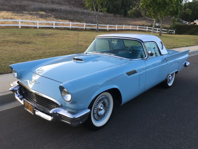 1957 Ford Thunderbird Roadster - photo 4