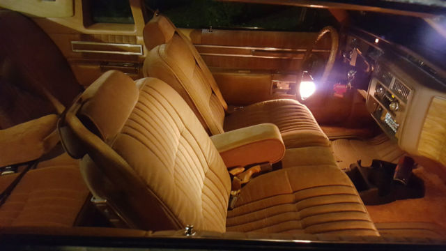 1984 Cadillac DeVille - photo 3