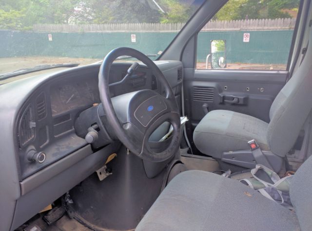 1993 Ford F-350 - photo 3