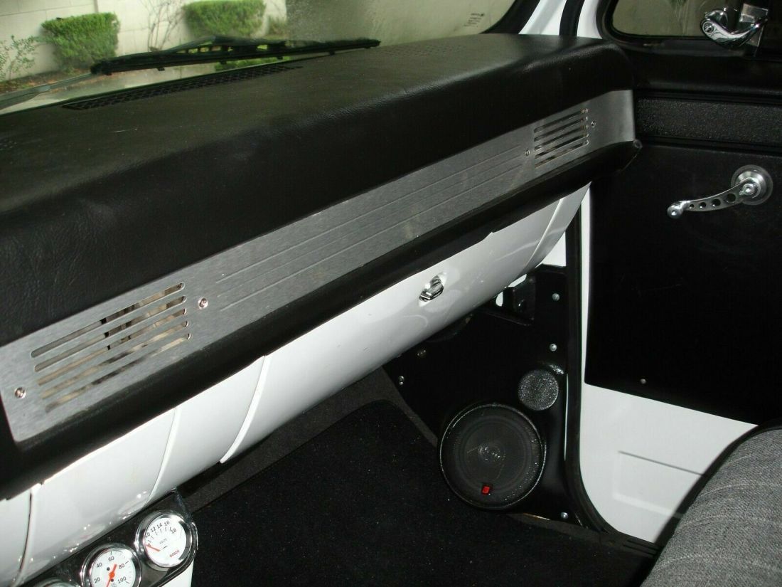 1981 Chevrolet C-10 - photo 12