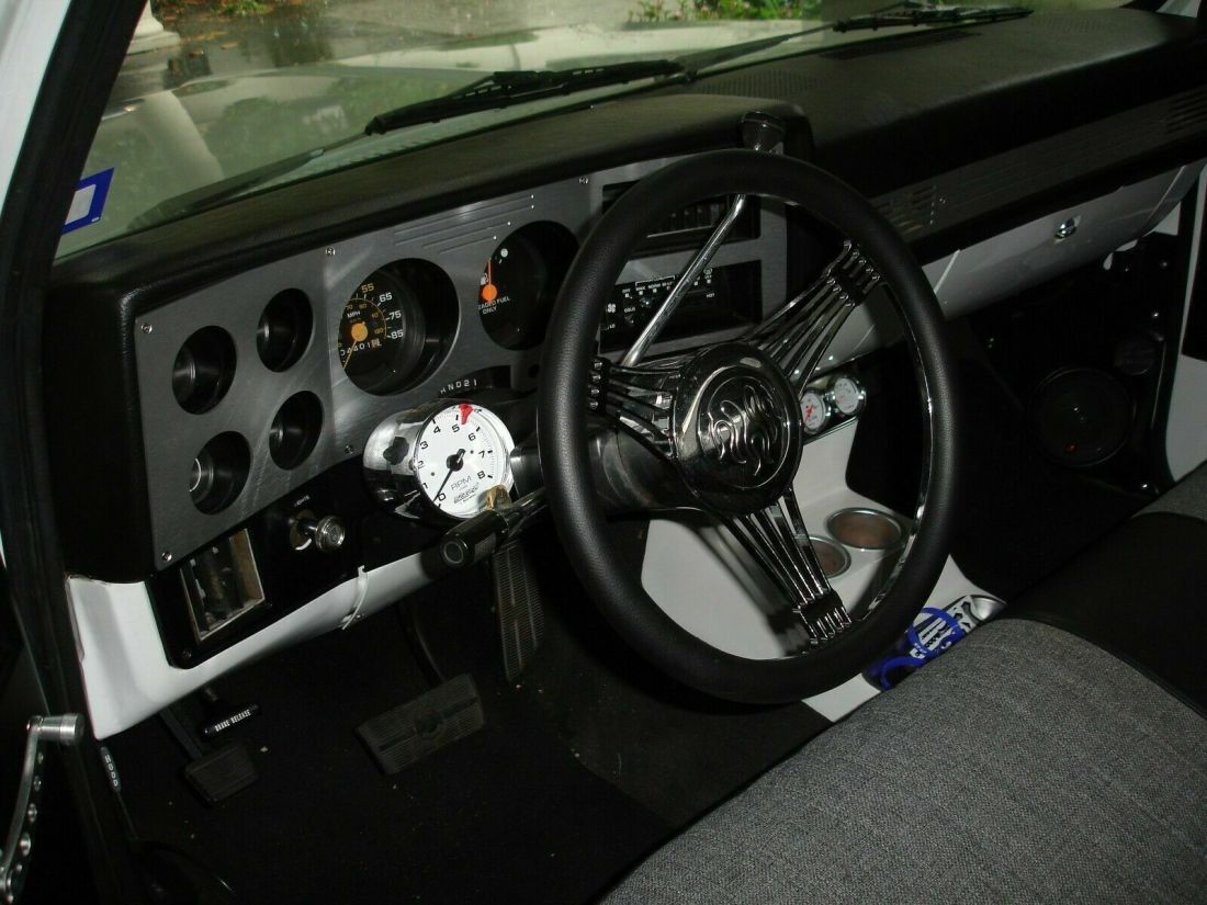 1981 Chevrolet C-10 - photo 9