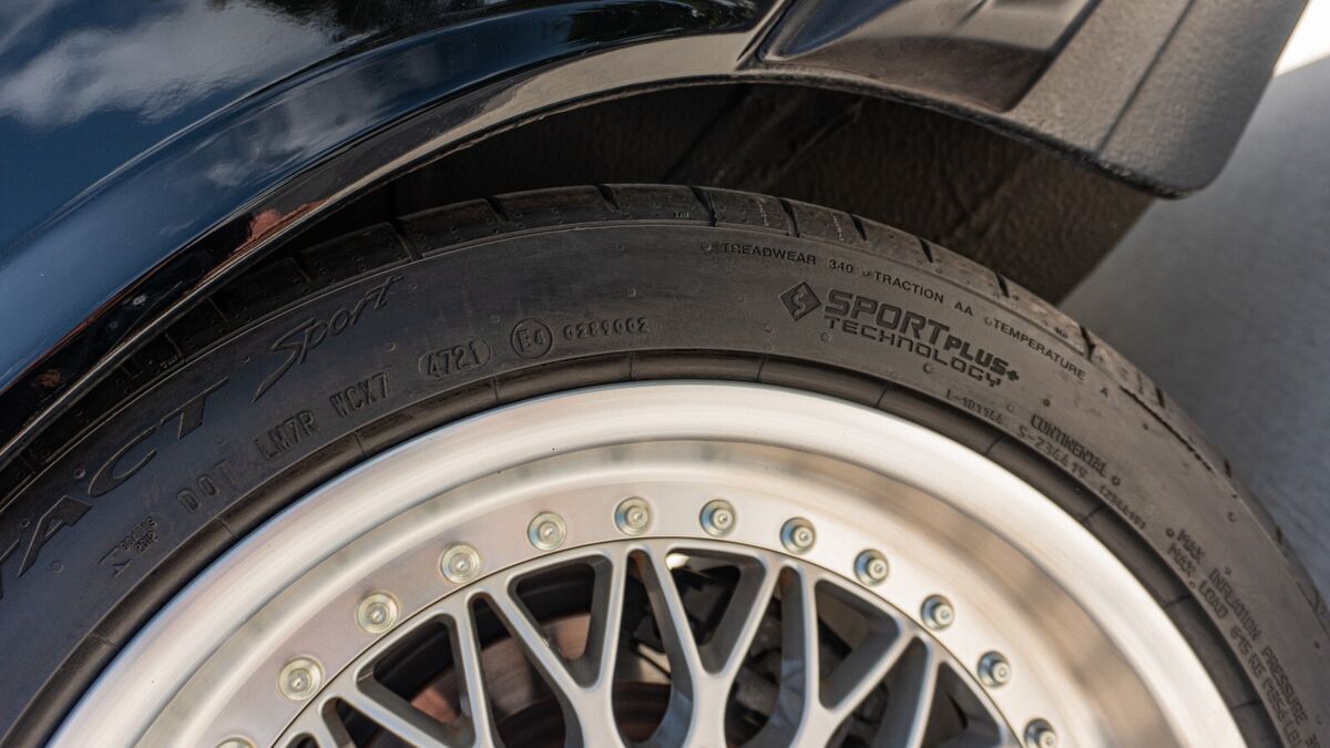 1988 BMW M5 E28 - photo 5