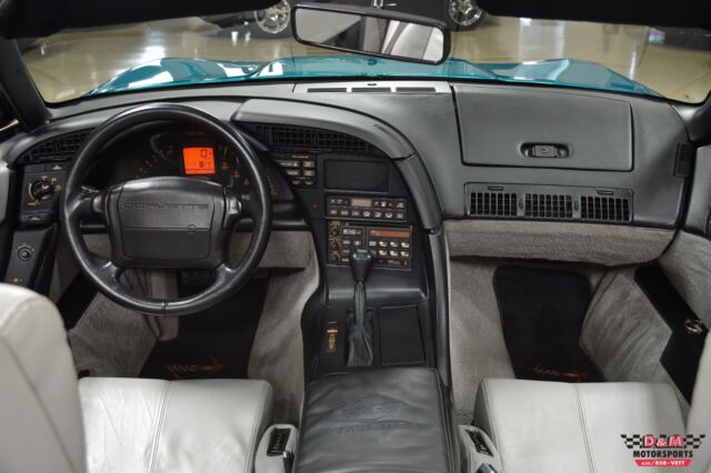 1992 Chevrolet Corvette Convertible - photo 12