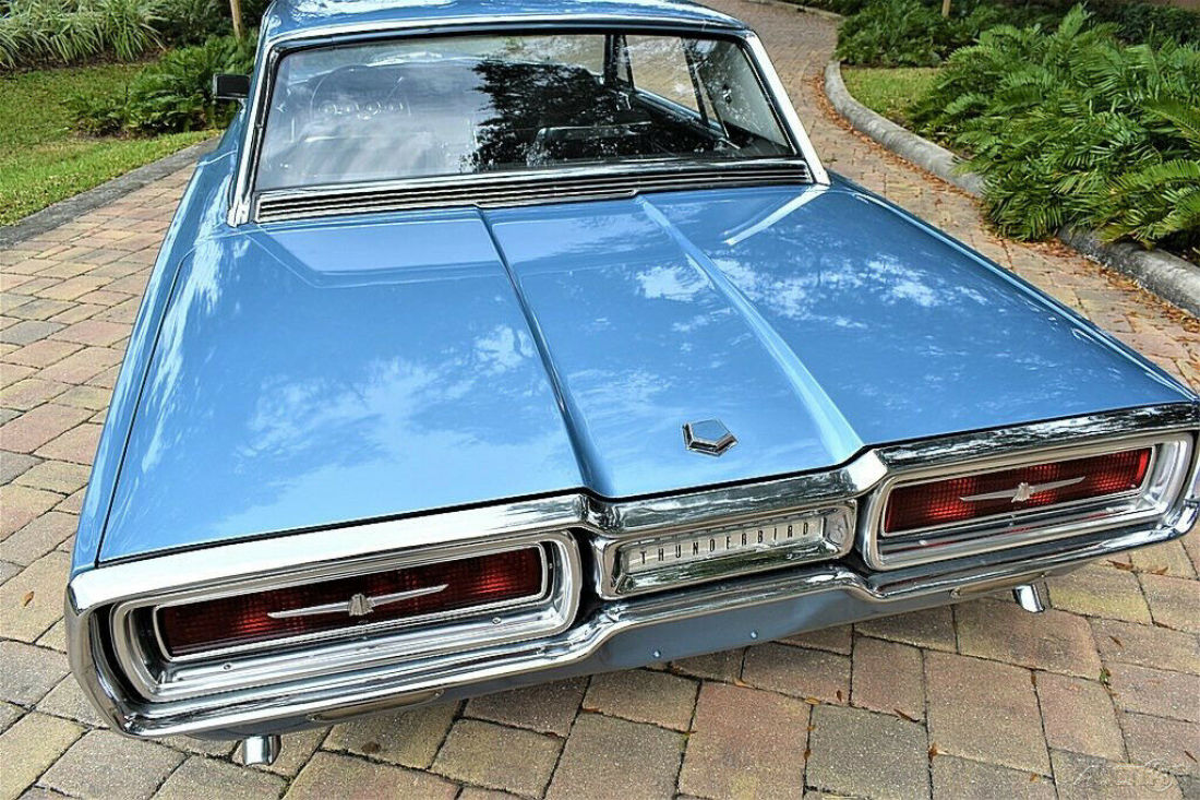 1964 Ford Thunderbird 390ci, Auto, Power Steering & Brakes - photo 7
