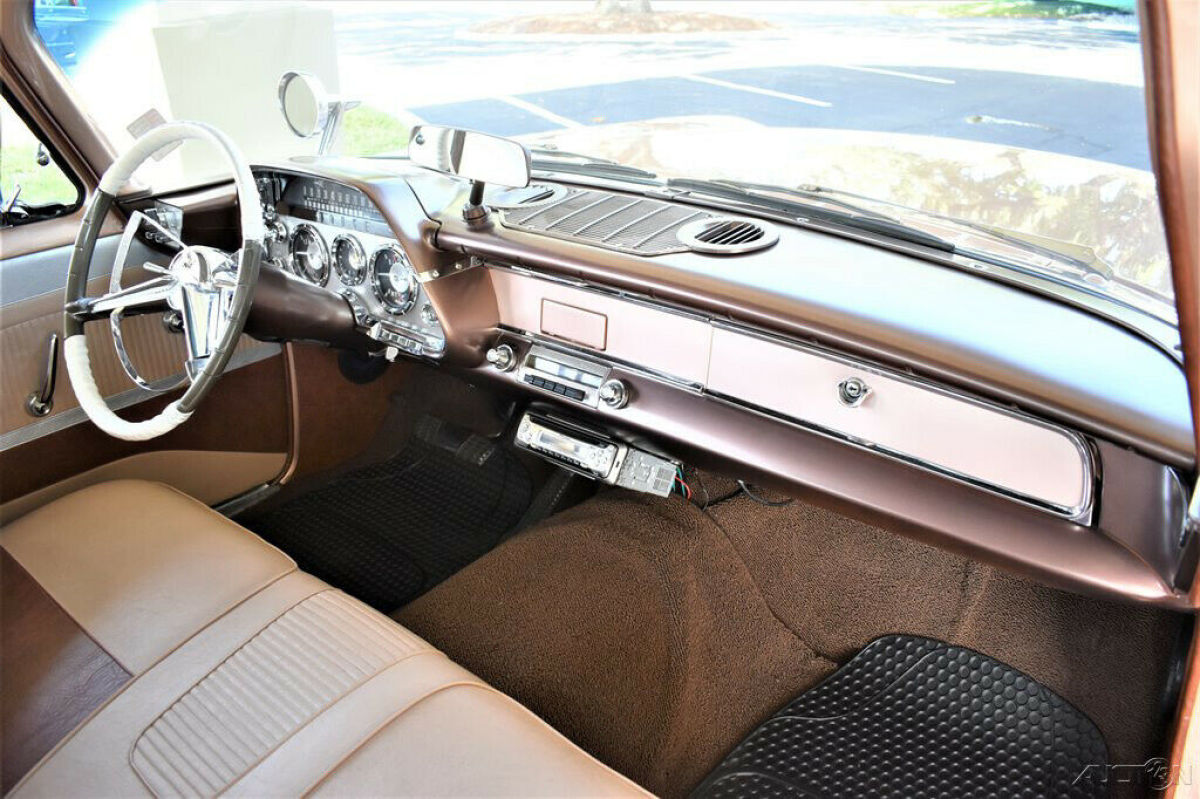 1959 Dodge Custom Royal Sierra 6 Passenger Wagon - photo 9