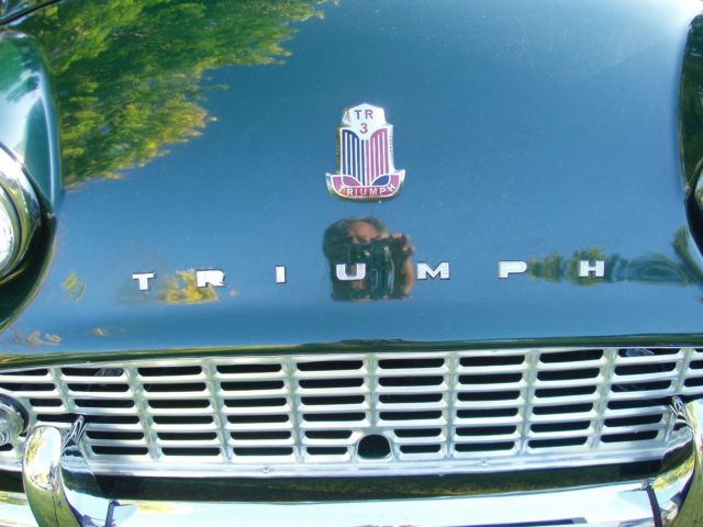 1961 Triumph TR3 British Racing Green over Biscuit - photo 11
