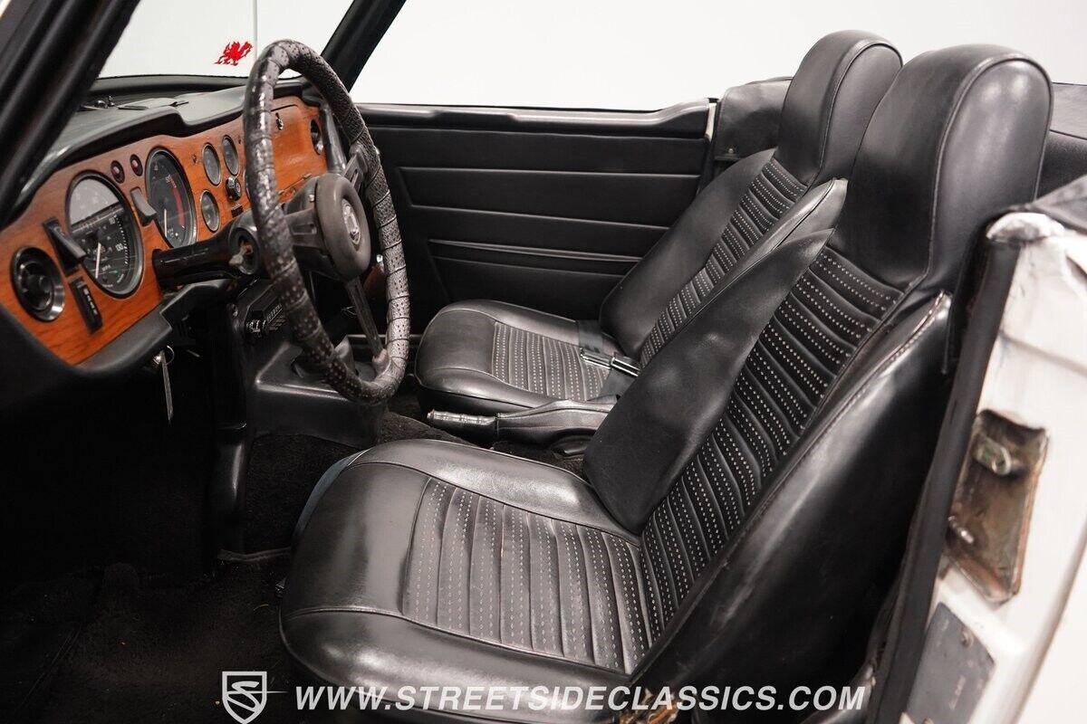 1972 Triumph TR-6 - photo 5