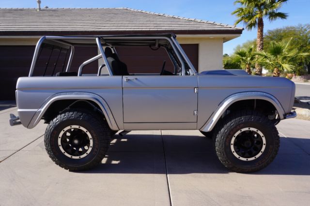 1977 Ford Bronco - photo 8