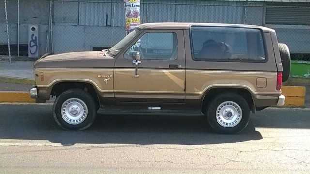 1984 Ford Bronco II - photo 8